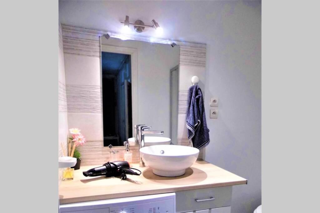 2 Spacious Bedrooms Near Riquier Station! นีซ ภายนอก รูปภาพ